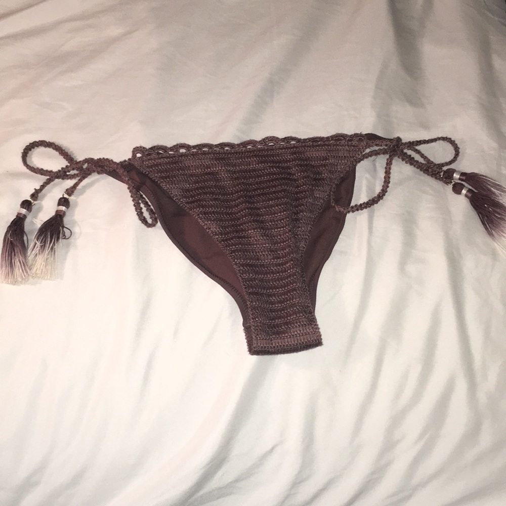 Purple bathing suit bottoms. H&M size 6